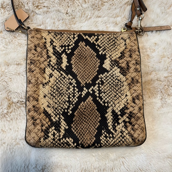 Coach Snakeskin Crossbody bag - Picture 5 of 8